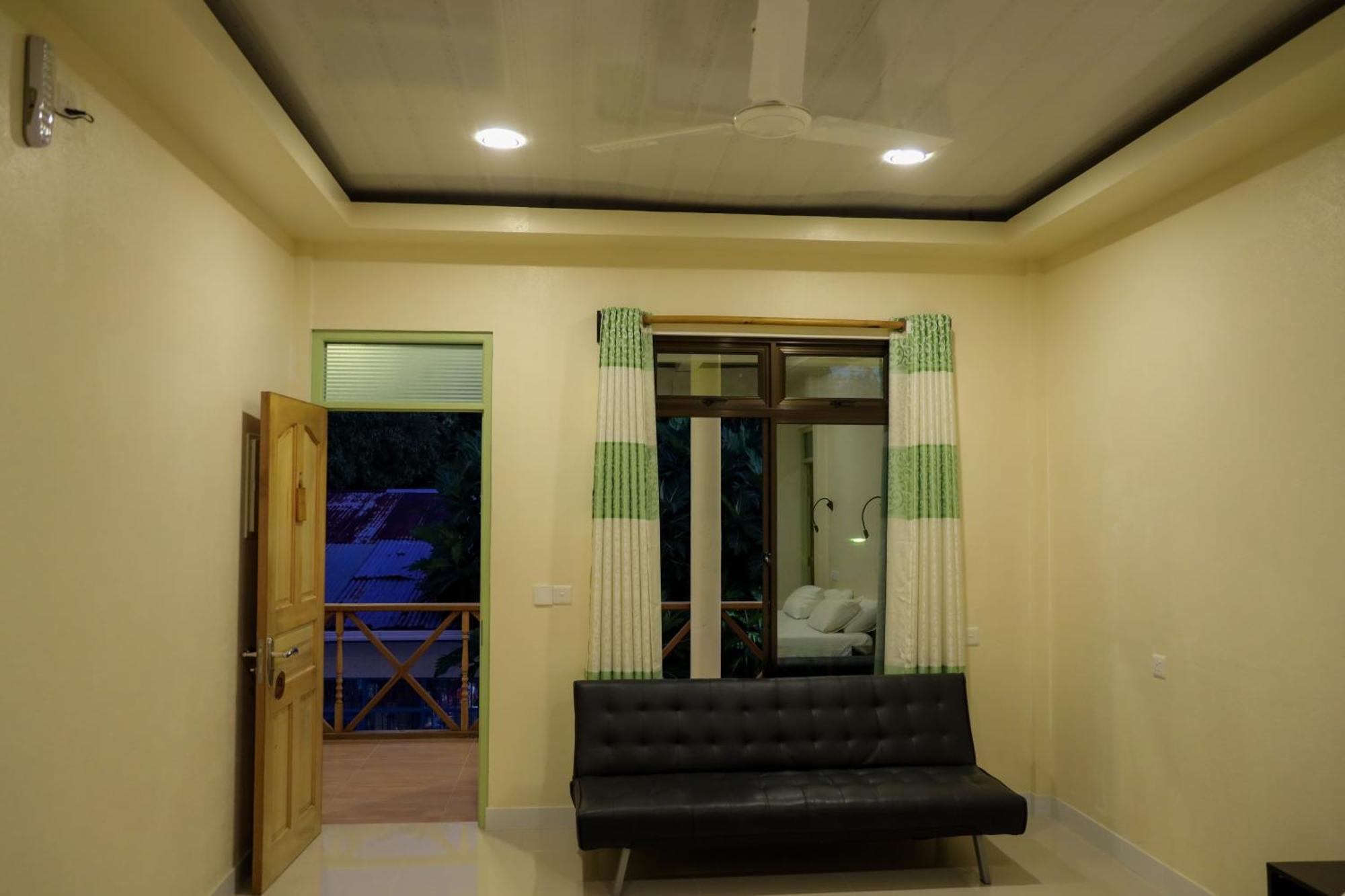 Shifa Lodge Maldives Feridhoo ภายนอก รูปภาพ